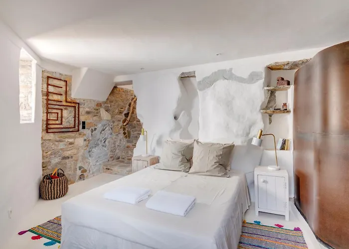 Alba Ερμούπολη